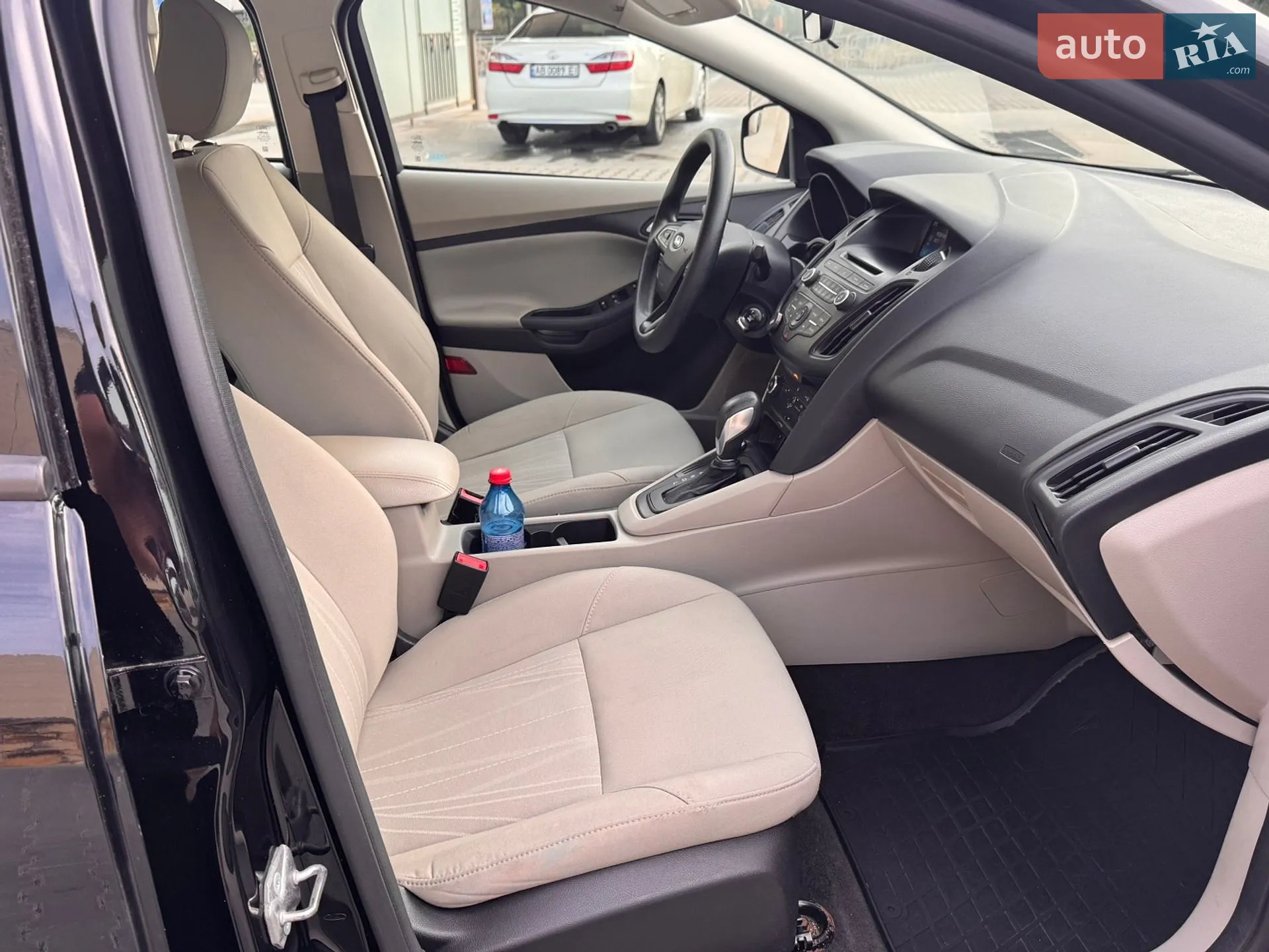 2017 Ford Focus - мініатюра 10