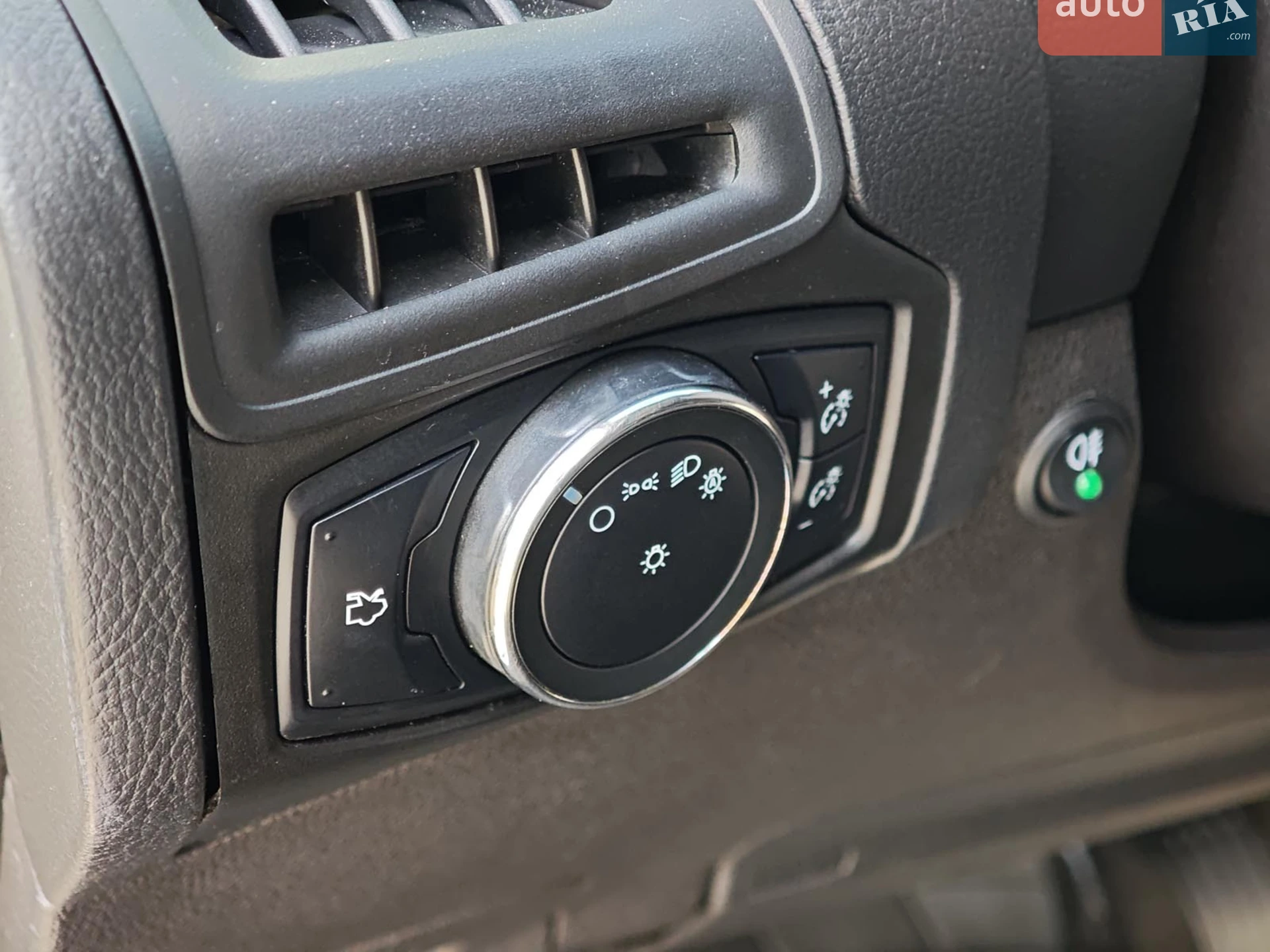 2013 Ford Focus - мініатюра 22