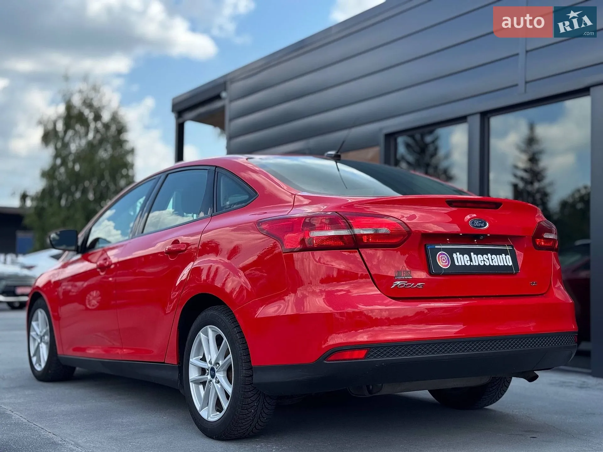2017 Ford Focus - мініатюра 13
