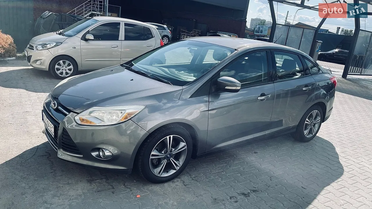 2012 Ford Focus - мініатюра 12