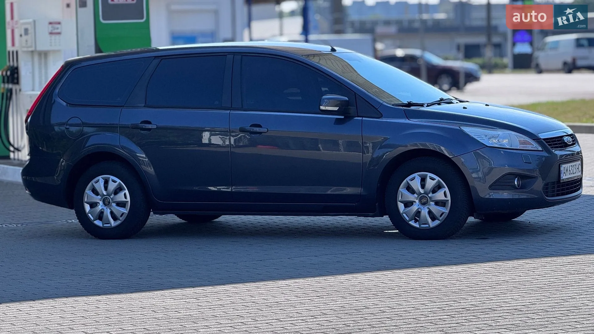 2010 Ford Focus - мініатюра 6