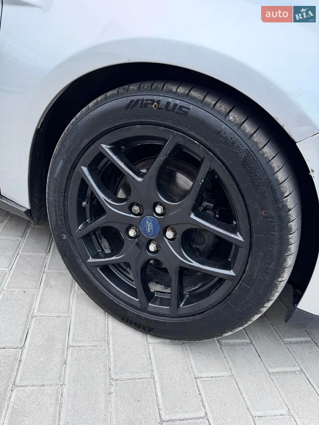2016 Ford Focus - мініатюра 9