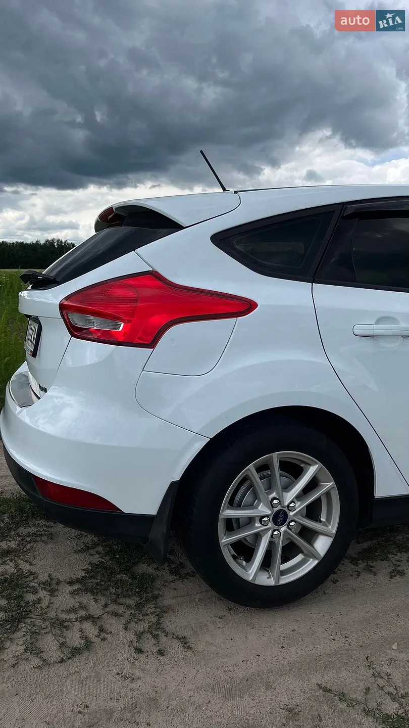 2017 Ford Focus - мініатюра 19