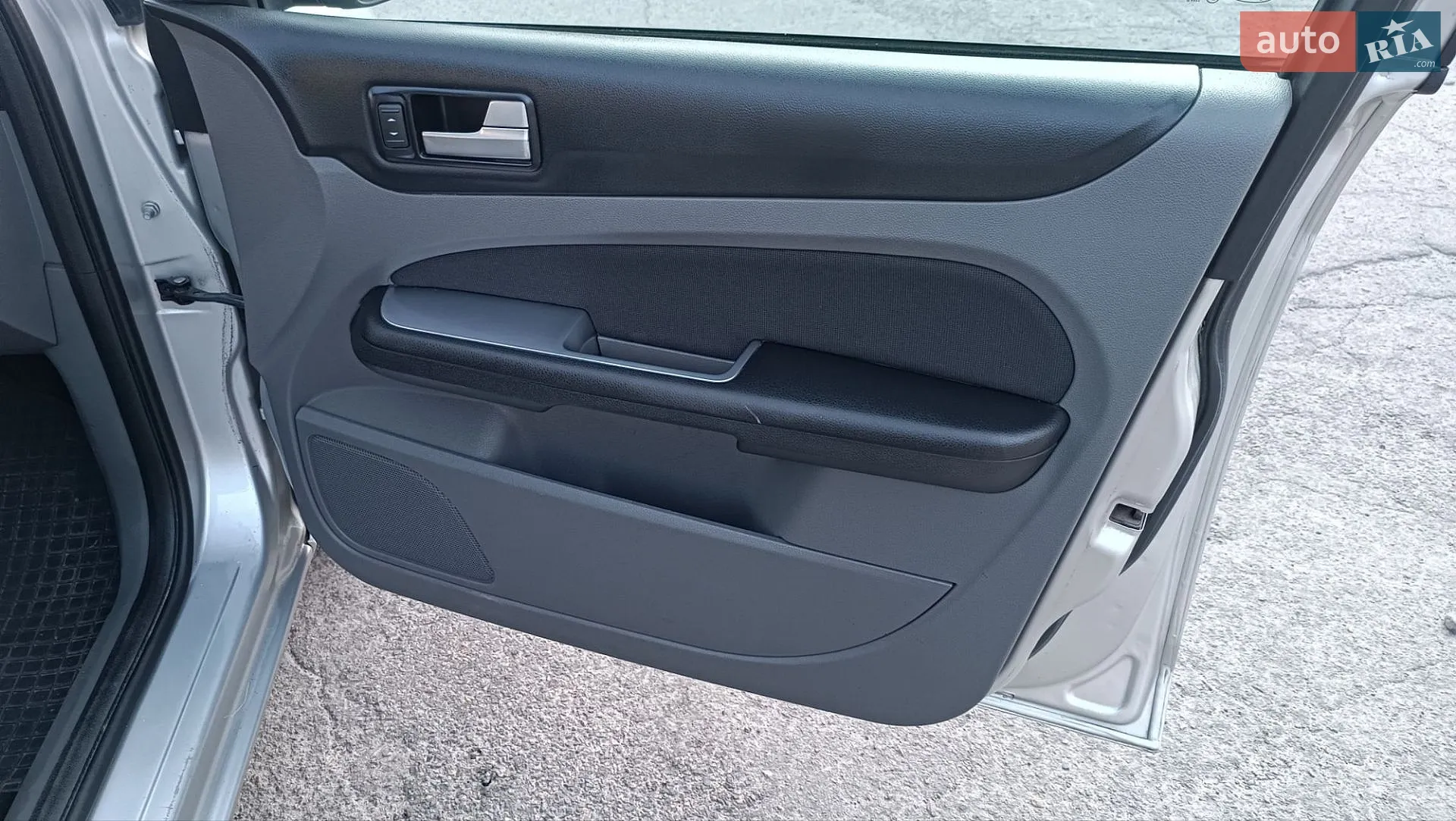 2010 Ford Focus - мініатюра 64