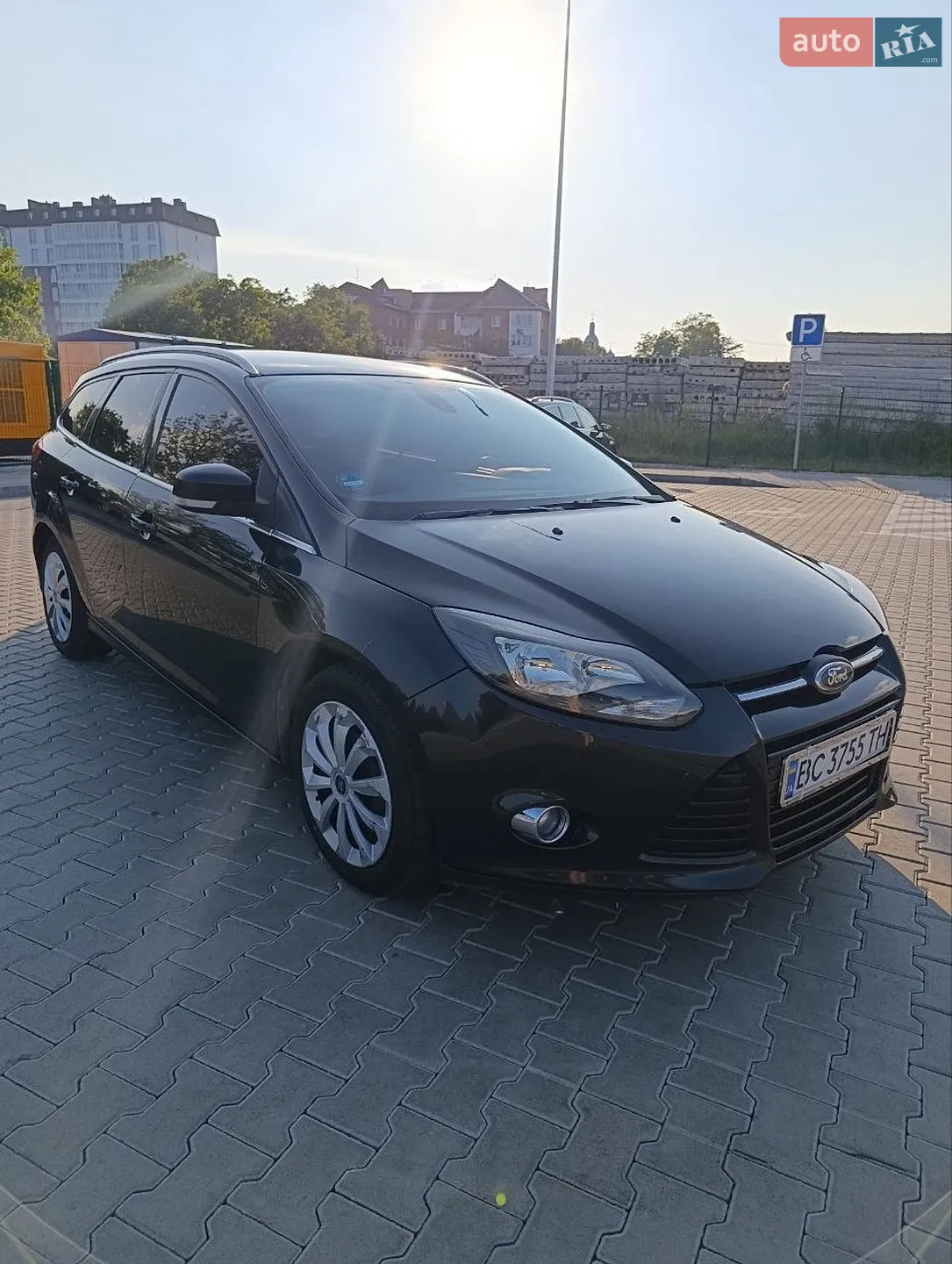 2011 Ford Focus - мініатюра 2