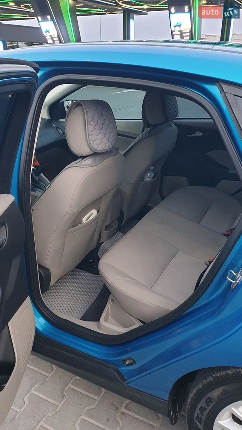 2016 Ford Focus - мініатюра 13