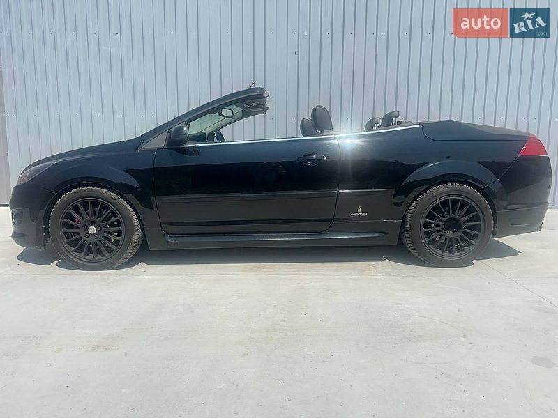 Кабриолет Ford Focus 2007 в Дубно