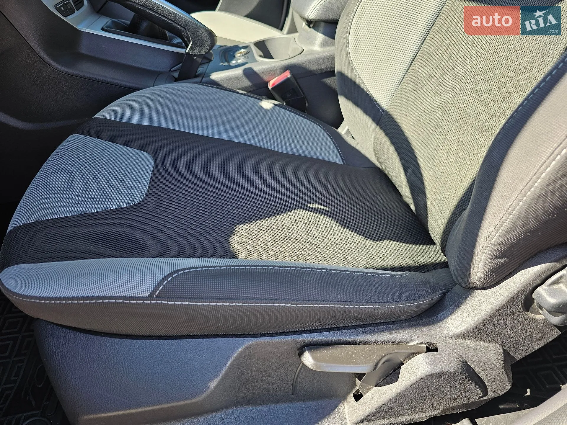 2012 Ford Focus - мініатюра 23