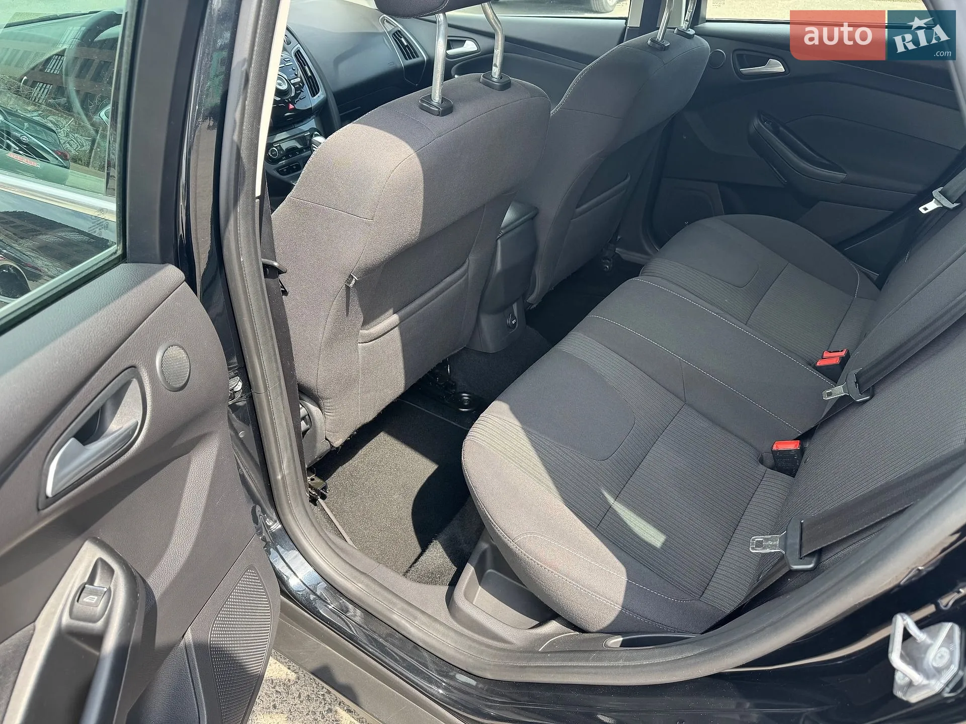 2014 Ford Focus - мініатюра 17
