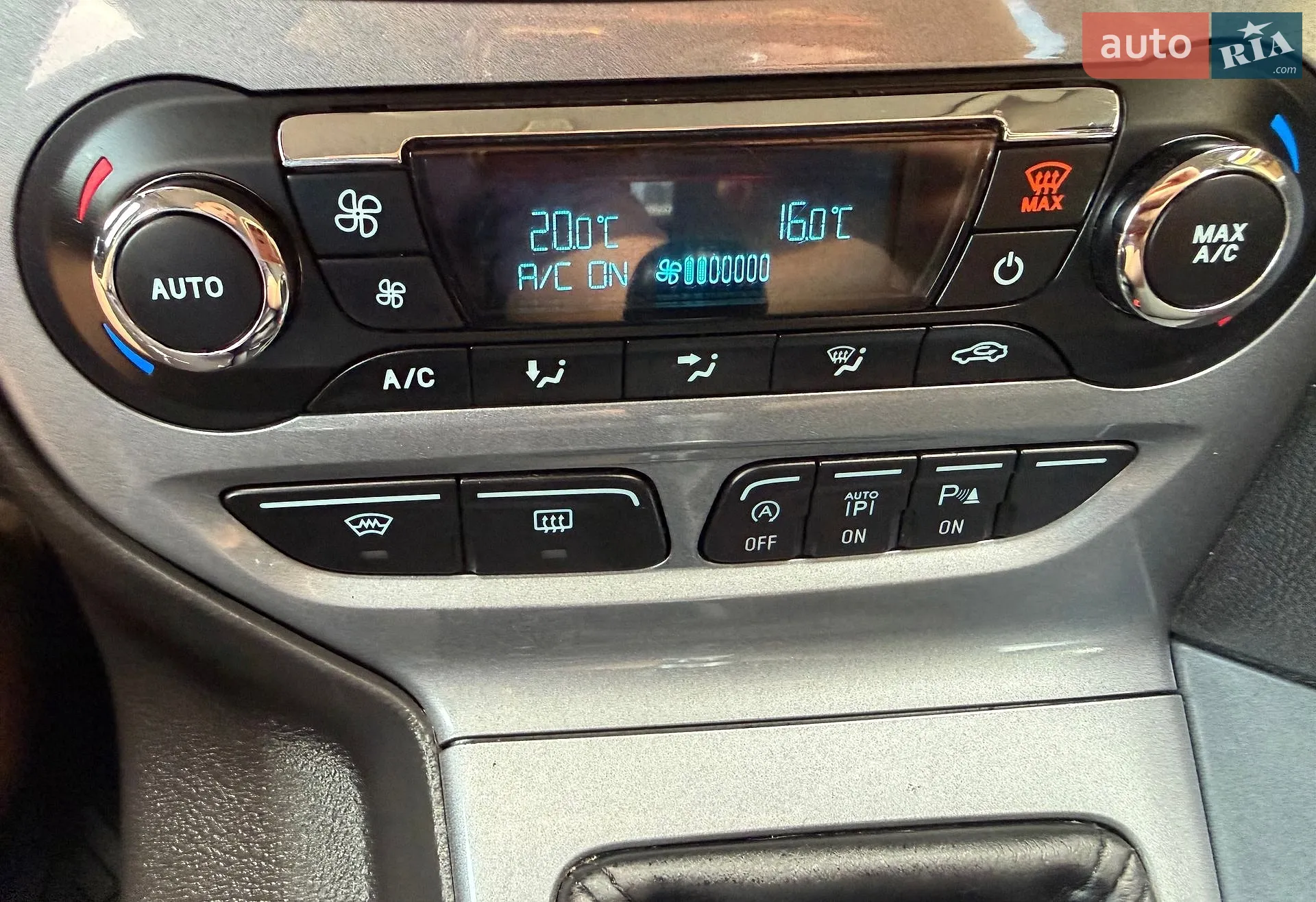 2013 Ford Focus - мініатюра 101