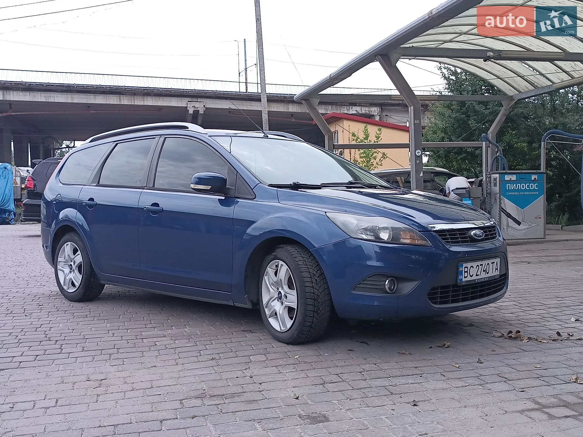 2010 Ford Focus - мініатюра 4