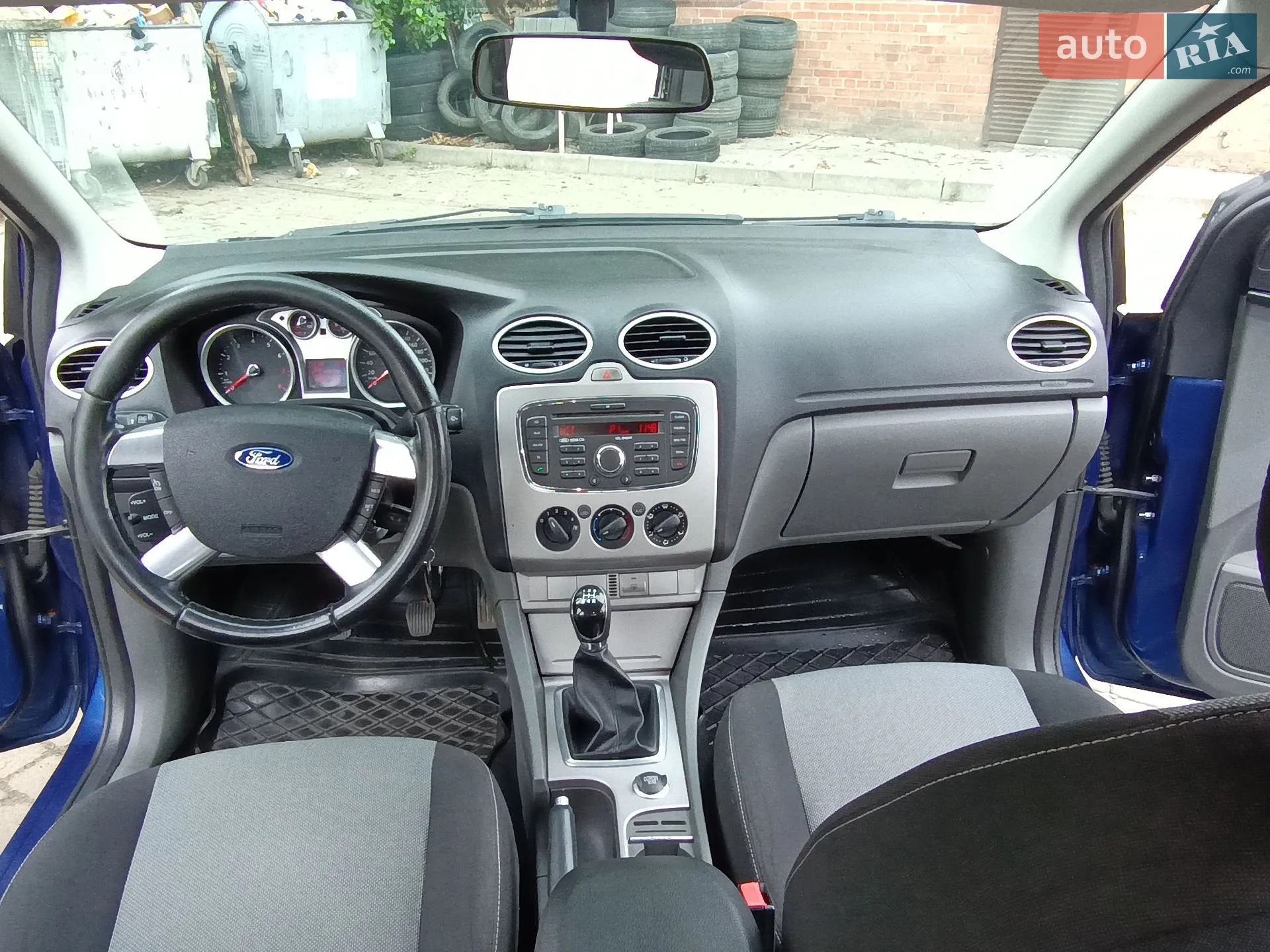 2010 Ford Focus - мініатюра 13