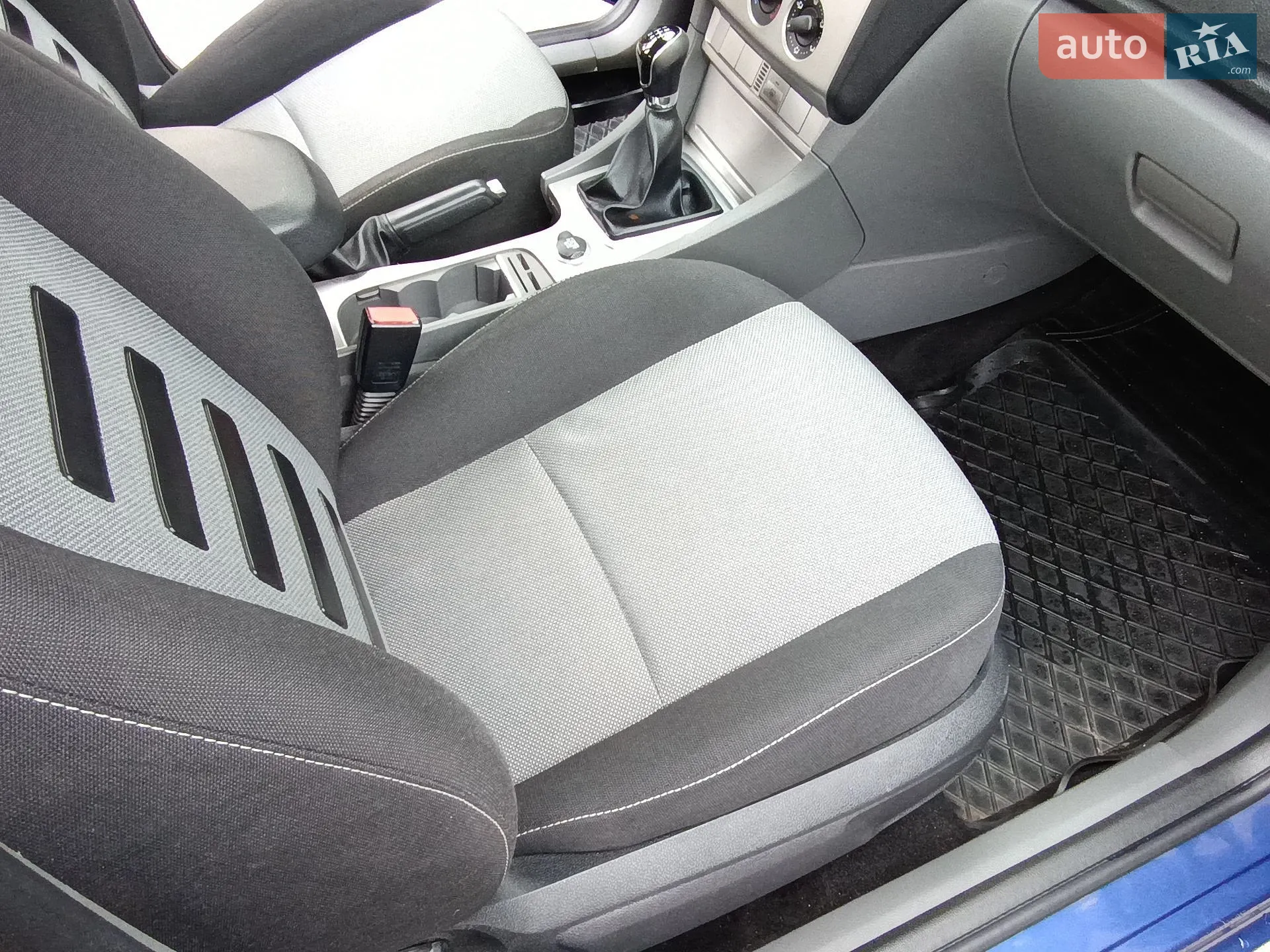 2010 Ford Focus - мініатюра 14