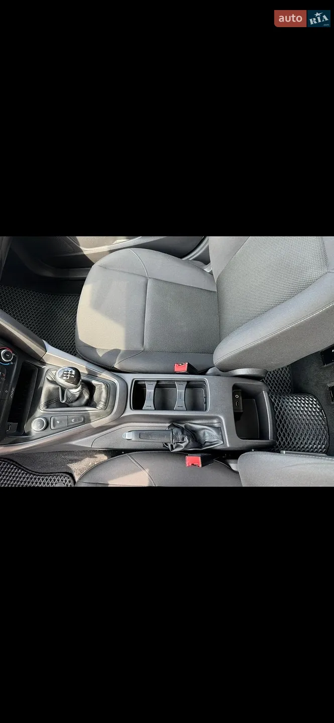 2015 Ford Focus - мініатюра 22