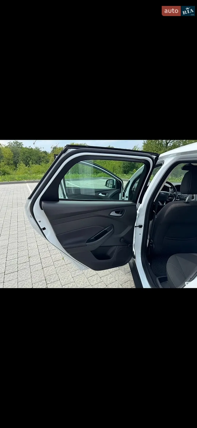 2015 Ford Focus - мініатюра 37