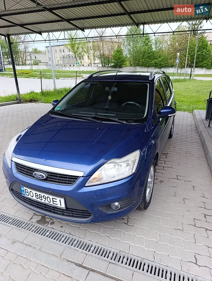2010 Ford Focus - мініатюра 11