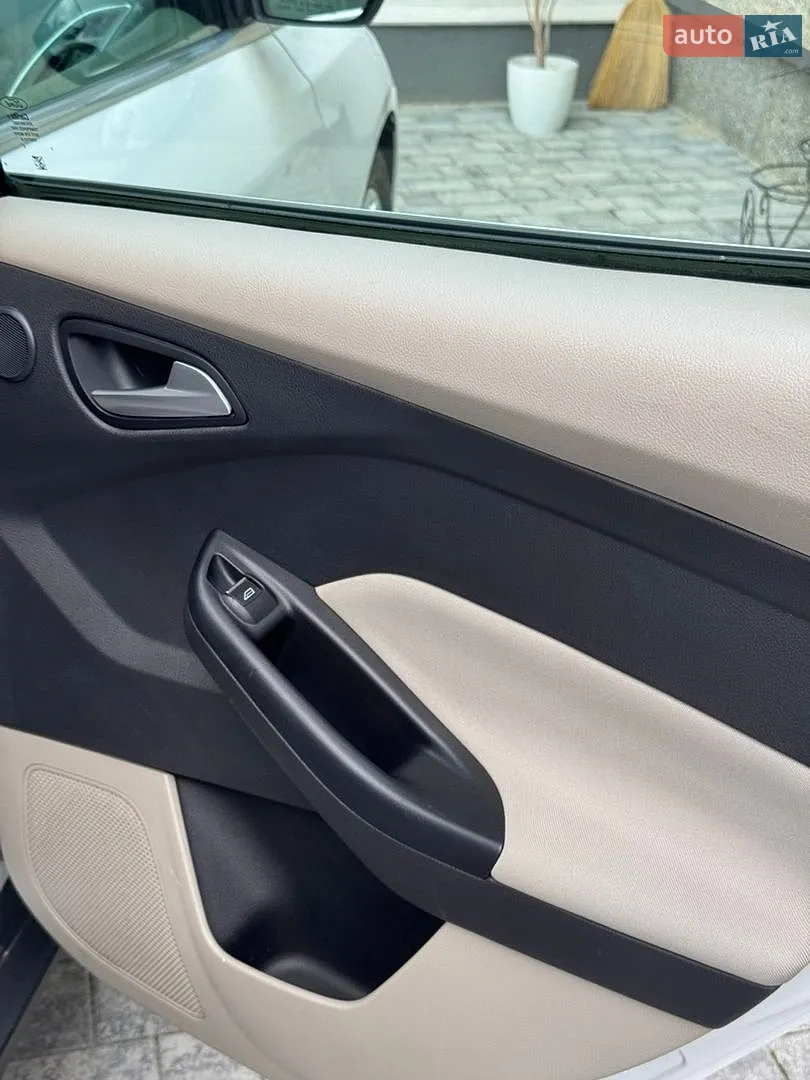 2013 Ford Focus - мініатюра 20