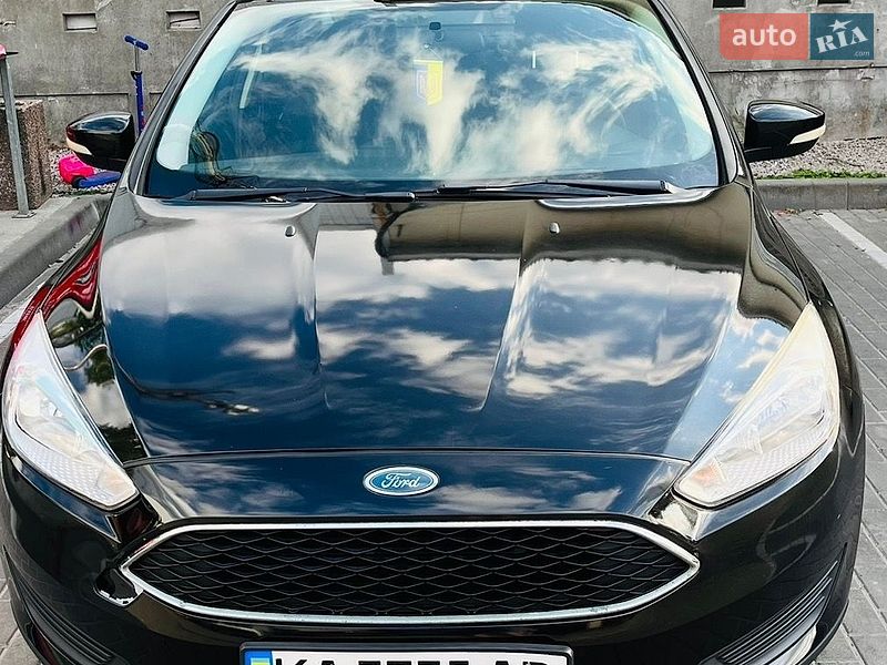 Седан Ford Focus 2015 в Киеве