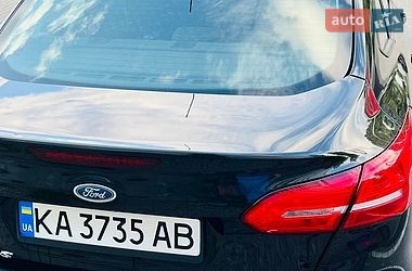 Седан Ford Focus 2015 в Киеве