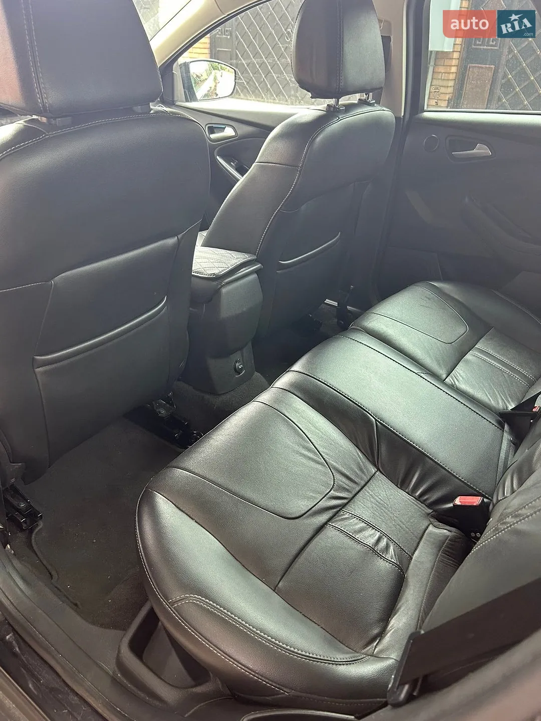 2012 Ford Focus - мініатюра 9