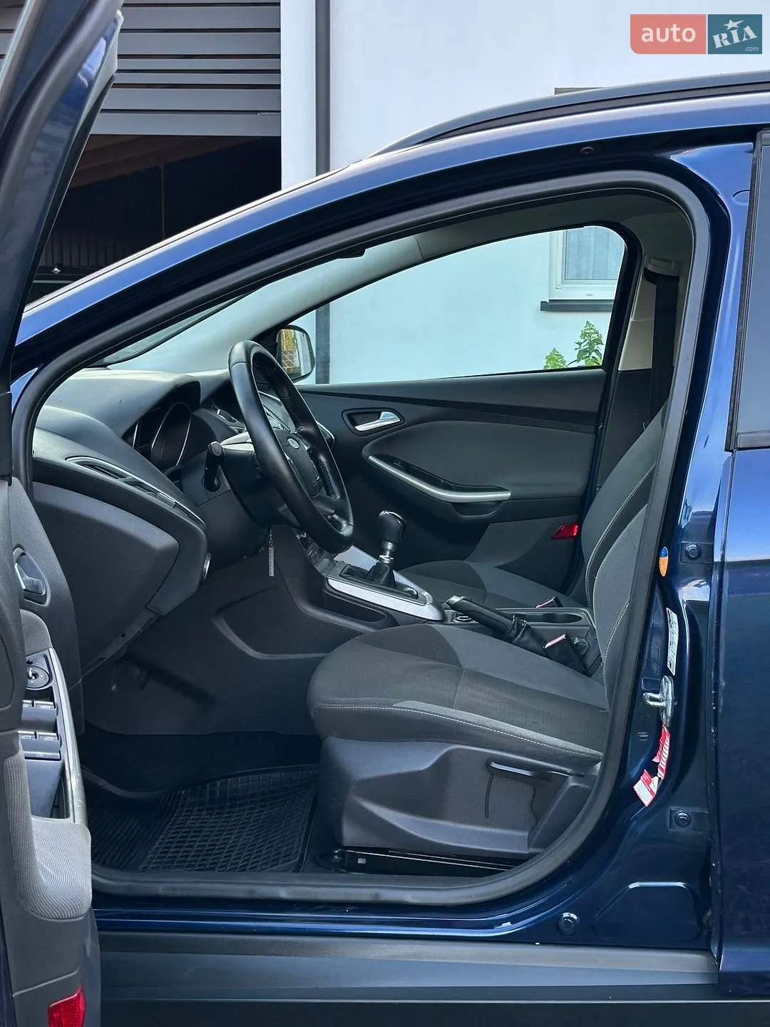 2012 Ford Focus - мініатюра 18
