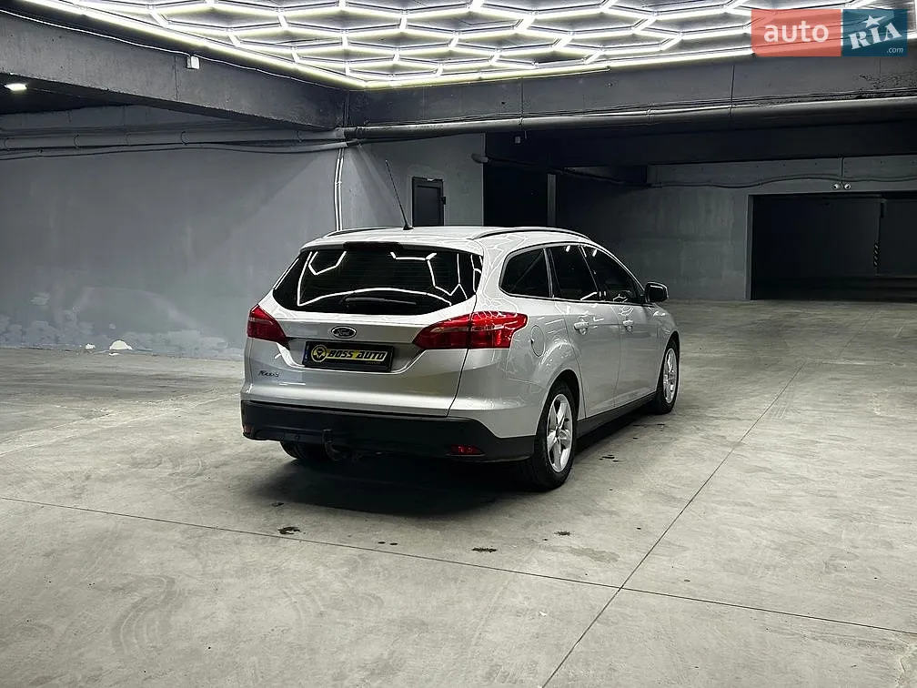 2016 Ford Focus - мініатюра 9