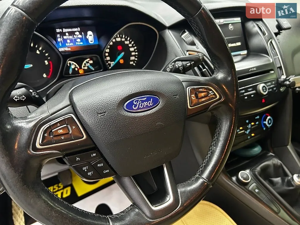 2016 Ford Focus - мініатюра 15