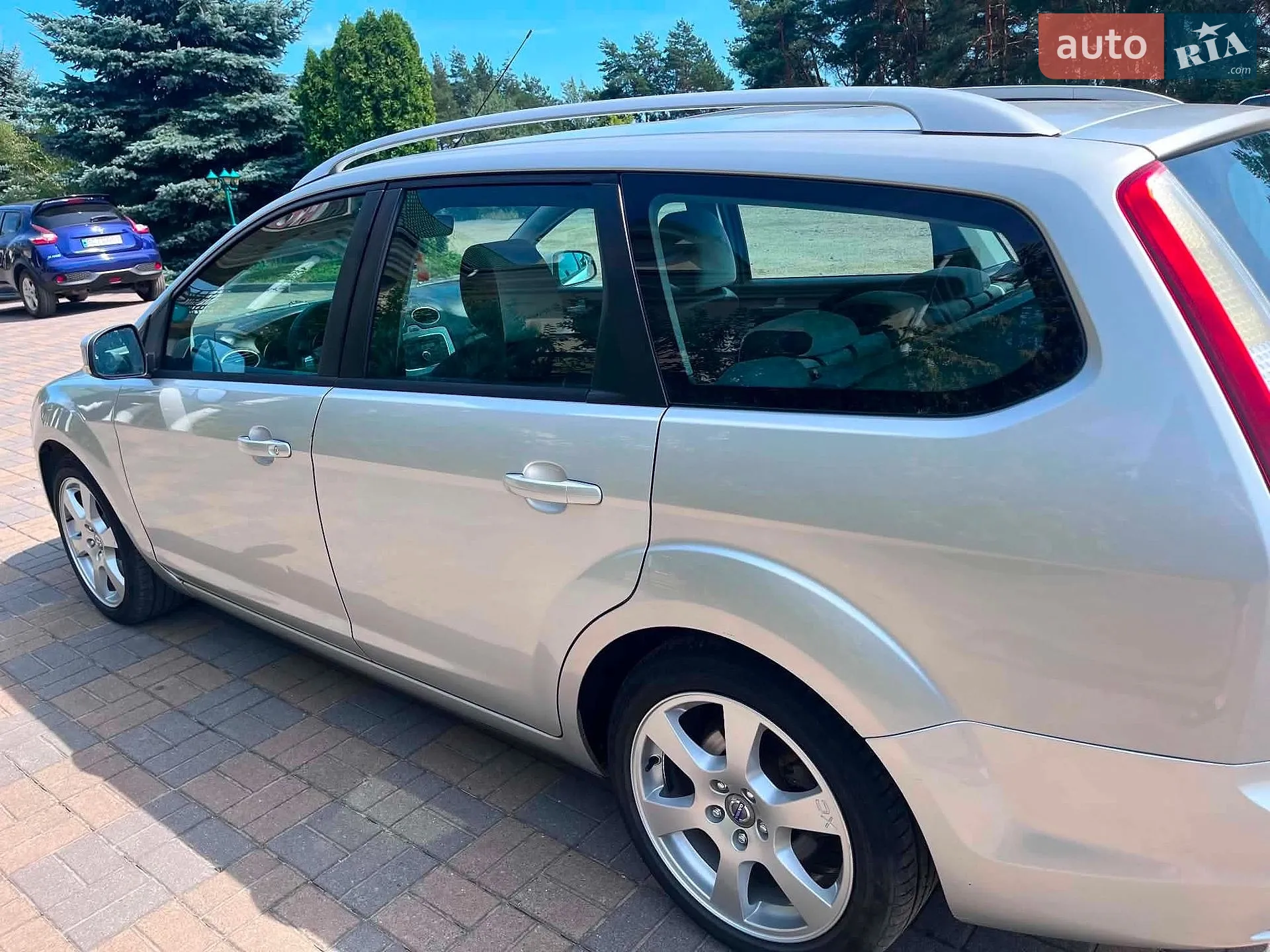 2010 Ford Focus - мініатюра 12