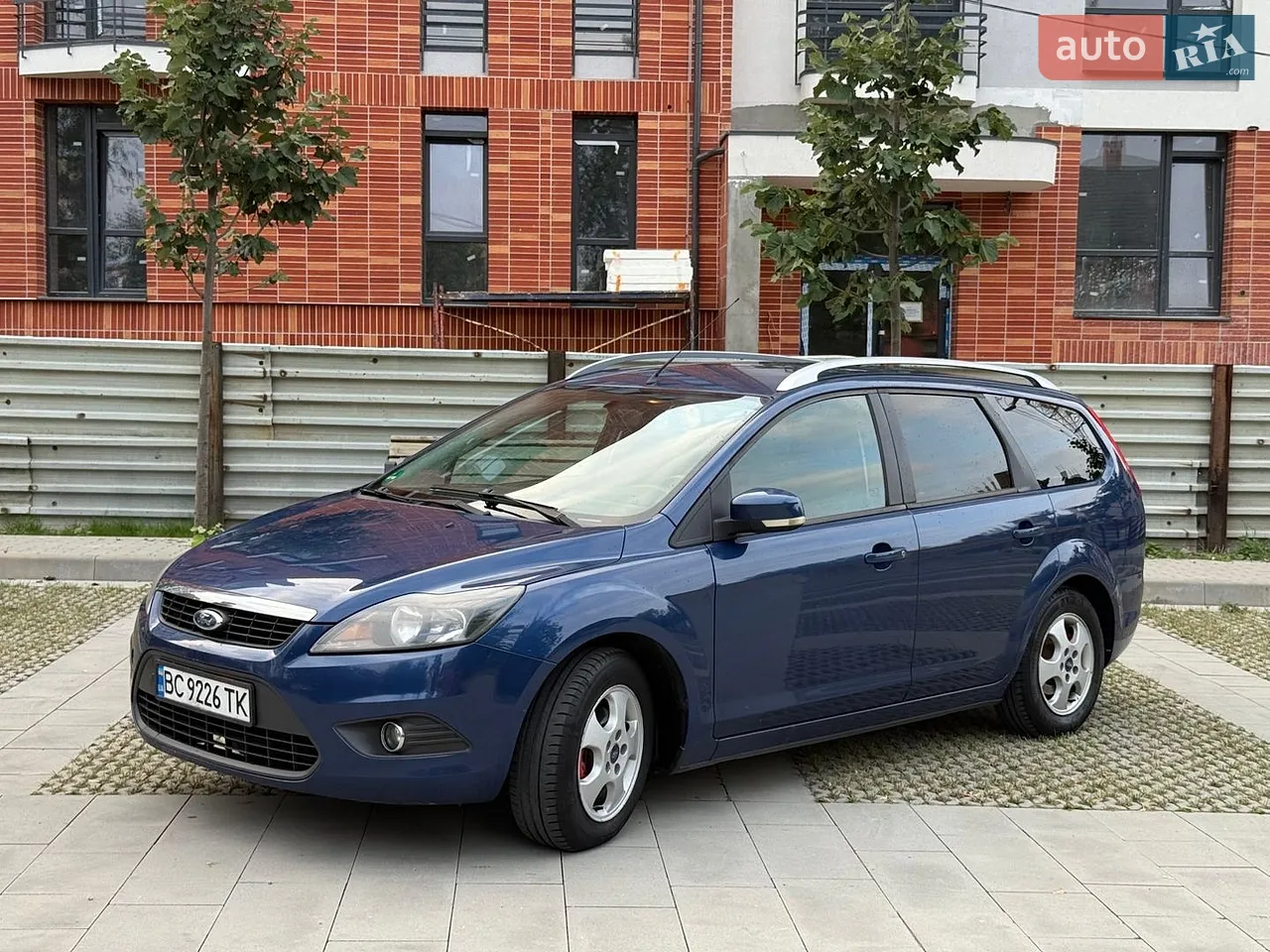 2010 Ford Focus - мініатюра 17