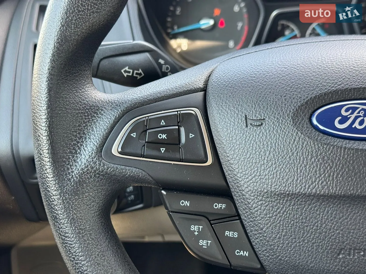 2017 Ford Focus - мініатюра 14