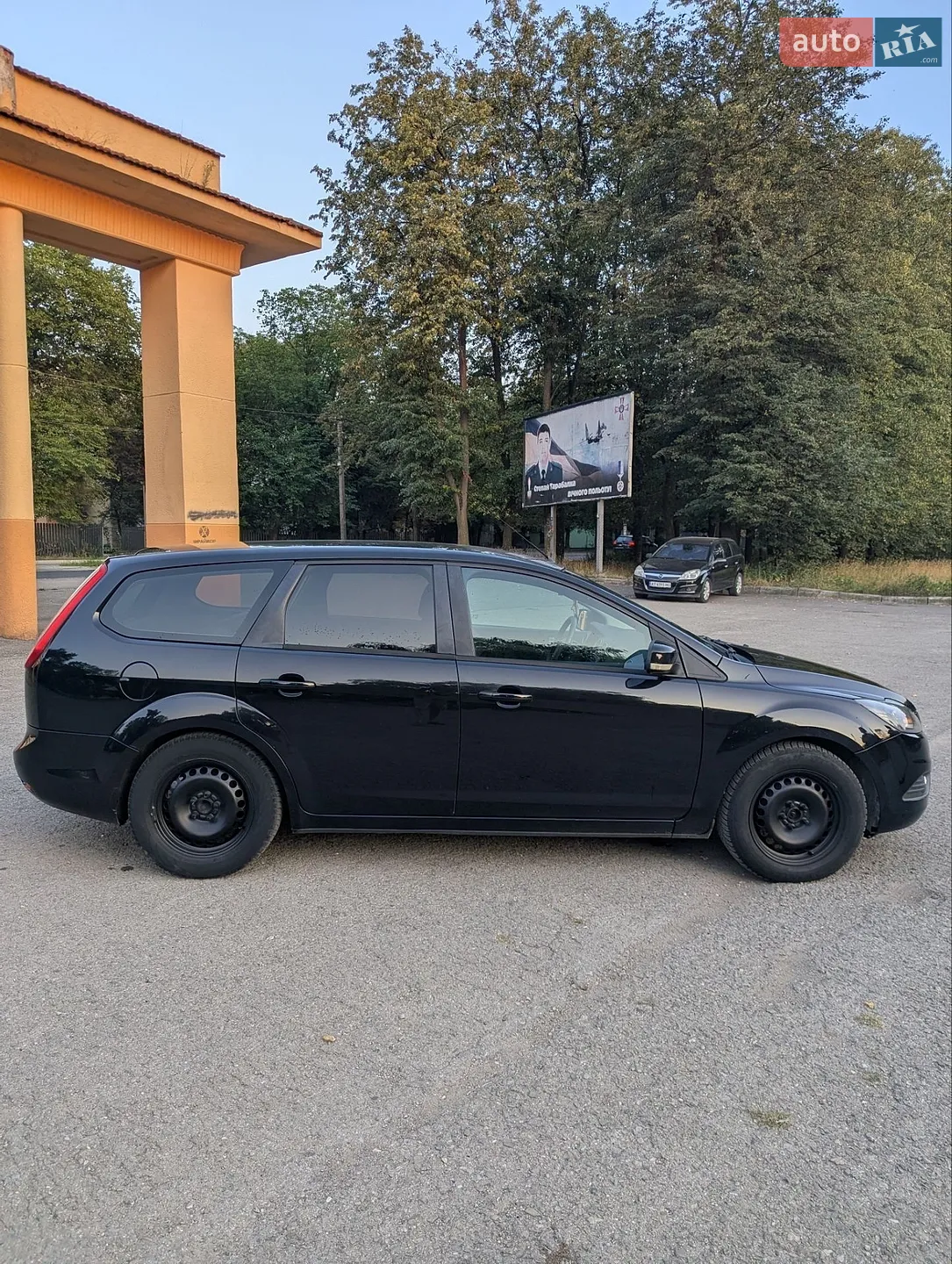 2010 Ford Focus - мініатюра 3