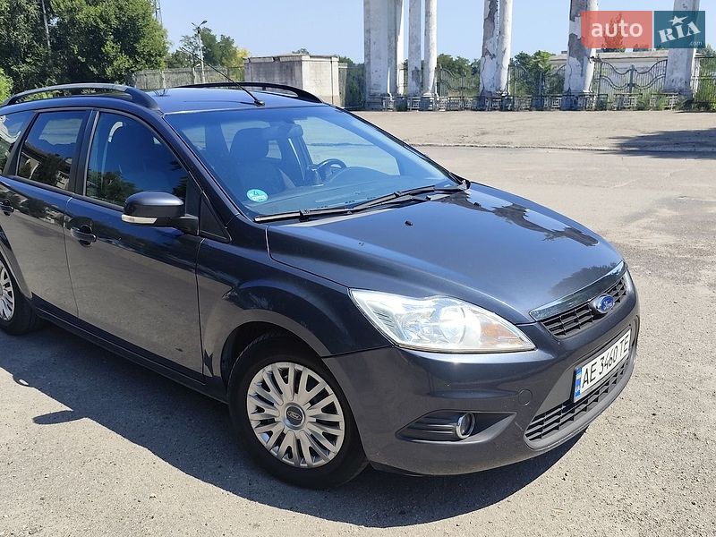 Ford Focus 2010 Ford Focus 2010