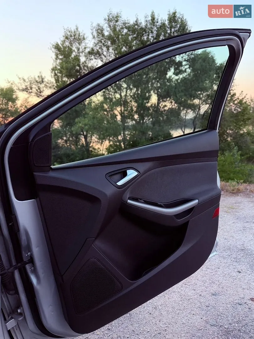 2013 Ford Focus - мініатюра 14