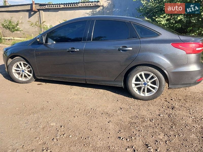 Седан Ford Focus 2017 в Подільську