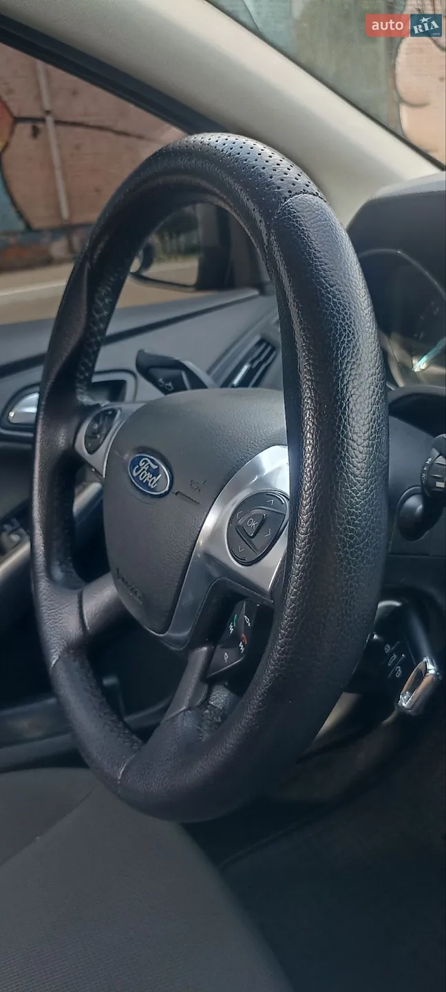 2011 Ford Focus - мініатюра 11