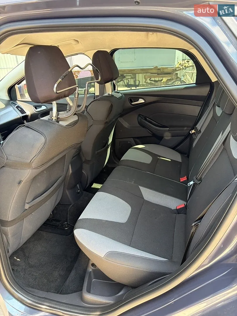 2011 Ford Focus - мініатюра 14