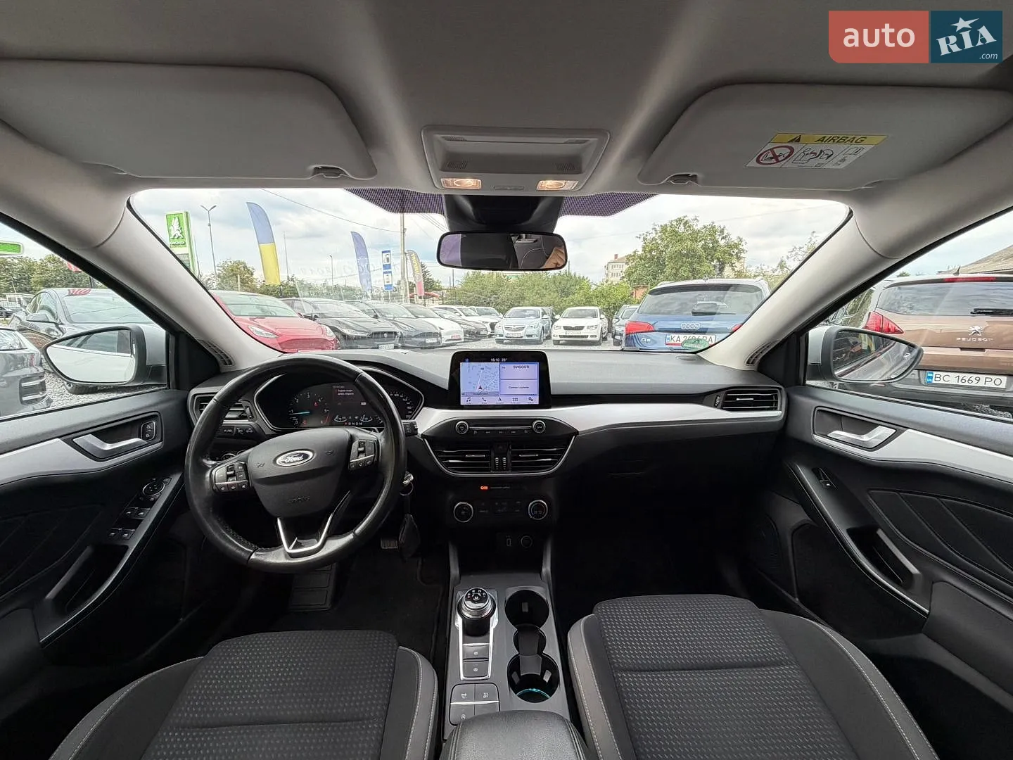 2019 Ford Focus - мініатюра 15
