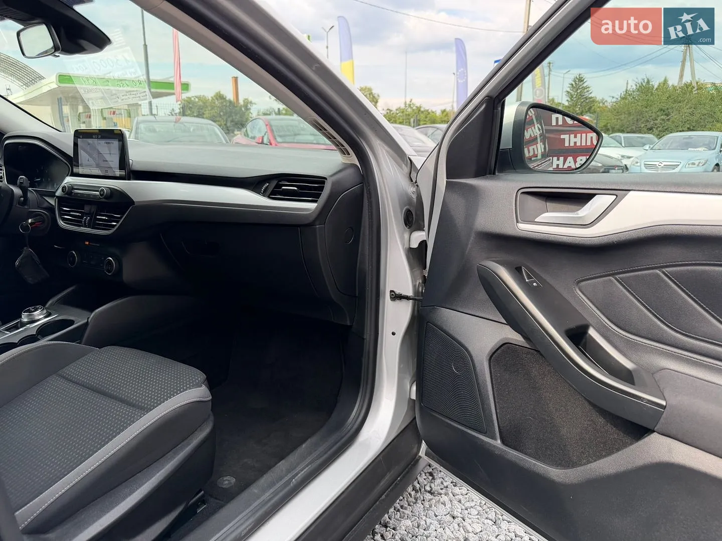 2019 Ford Focus - мініатюра 18