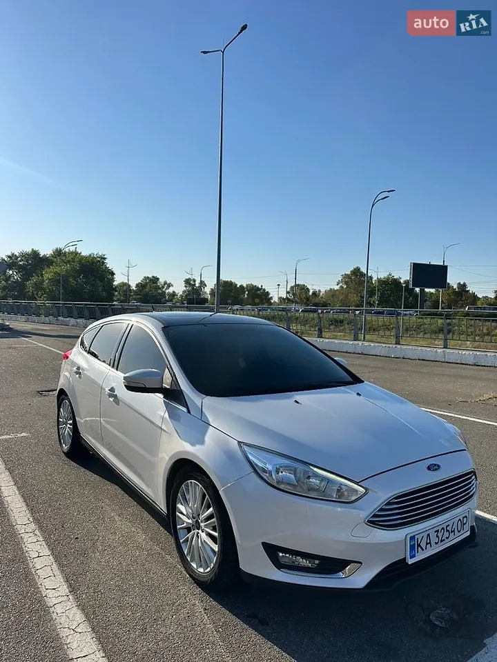 2018 Ford Focus - мініатюра 18