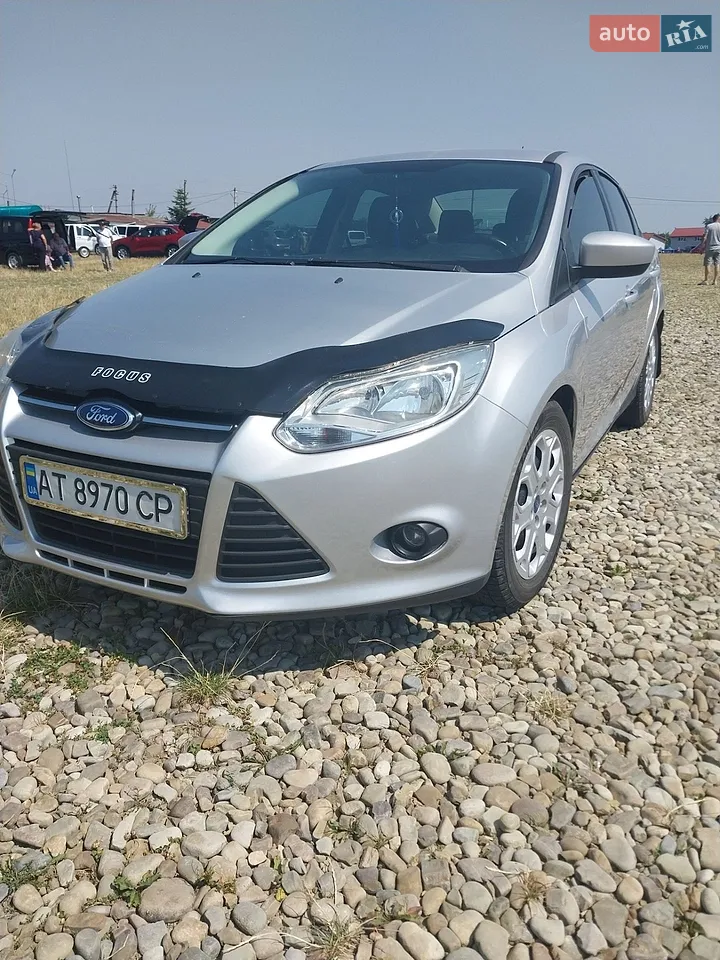 2011 Ford Focus - мініатюра 11