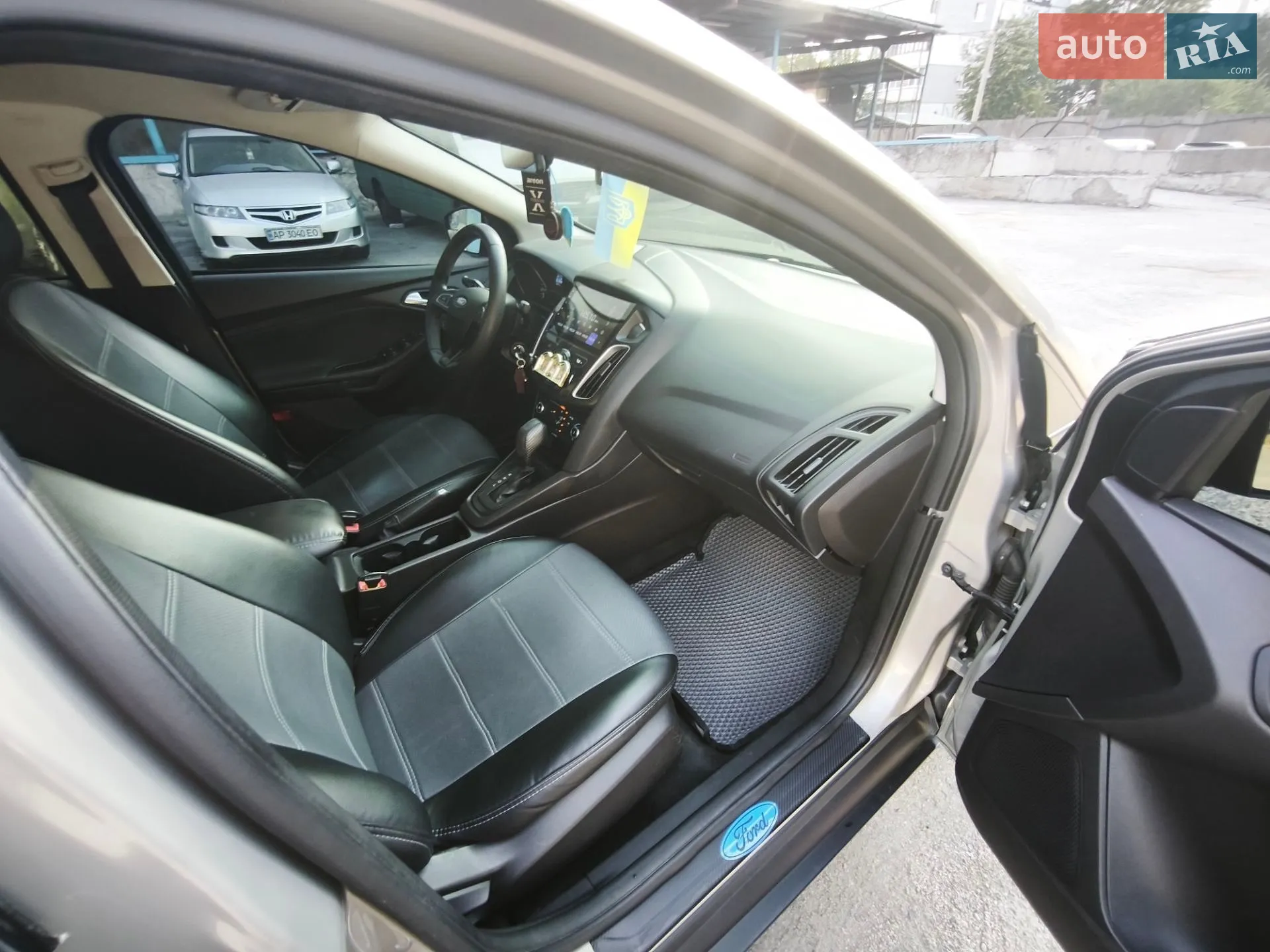 2015 Ford Focus - мініатюра 15