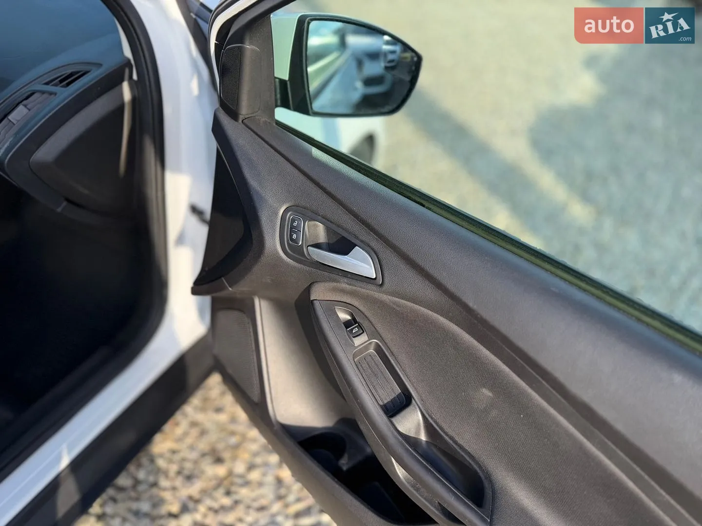 2015 Ford Focus - мініатюра 35