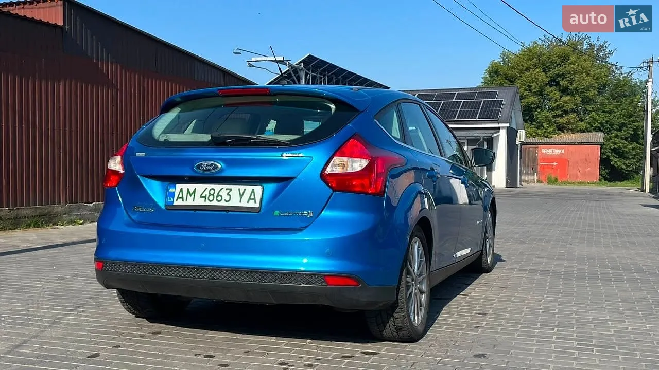 2011 Ford Focus - мініатюра 6