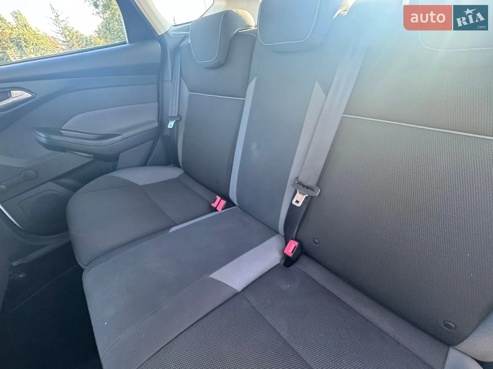 2012 Ford Focus - мініатюра 12