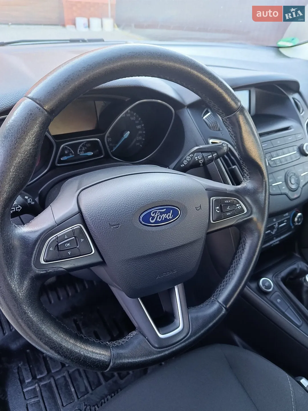 2017 Ford Focus - мініатюра 21