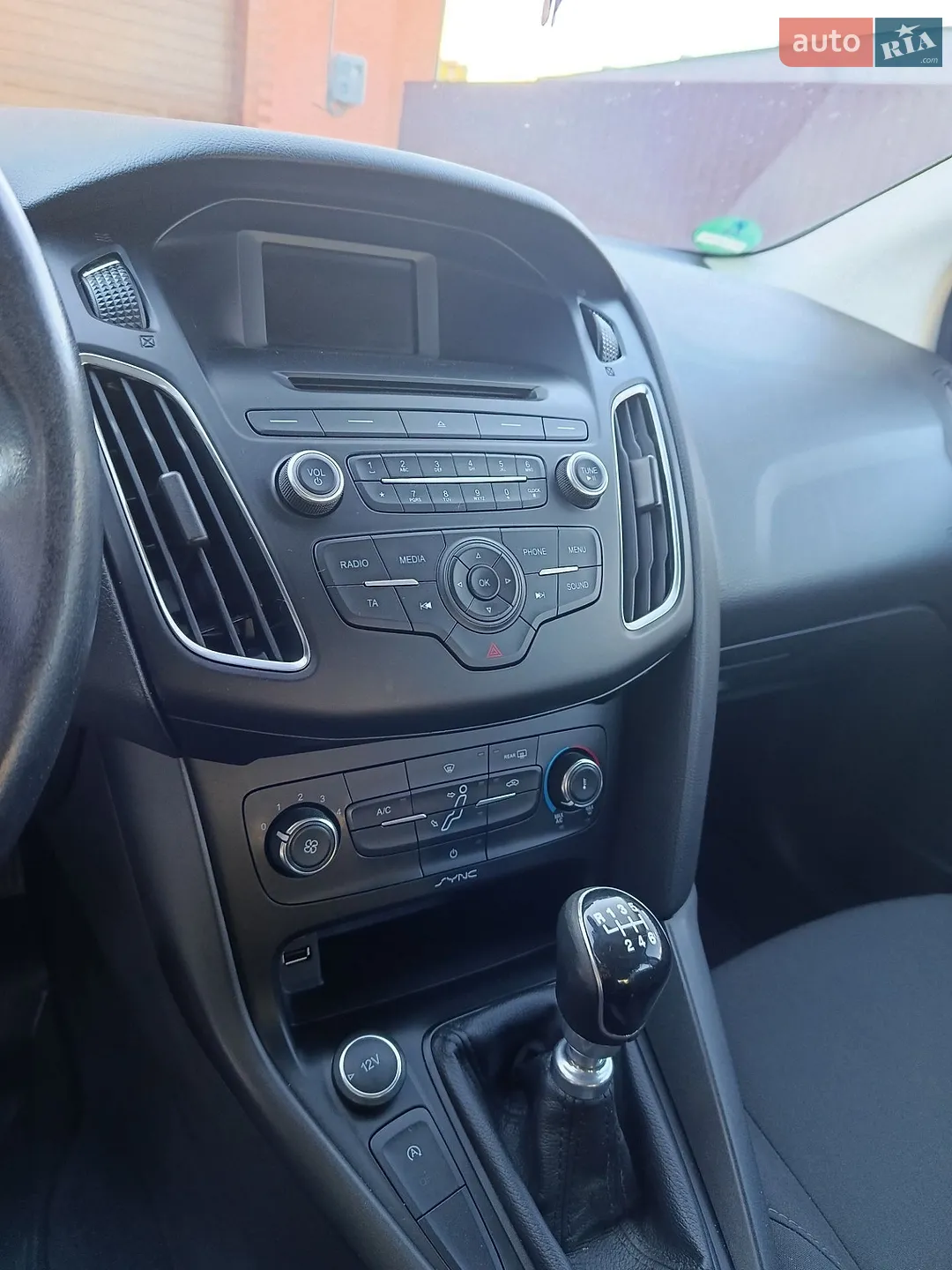 2017 Ford Focus - мініатюра 23
