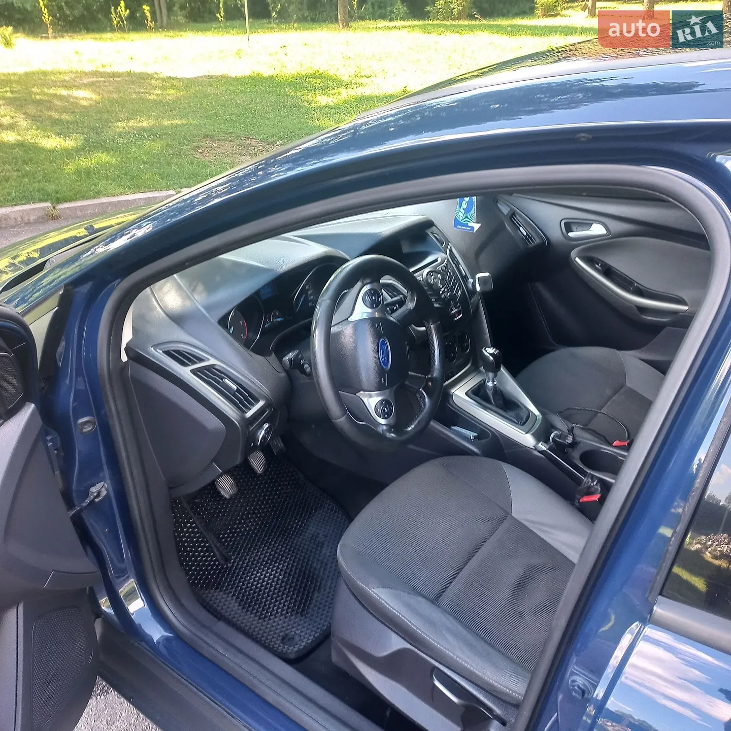 2011 Ford Focus - мініатюра 12