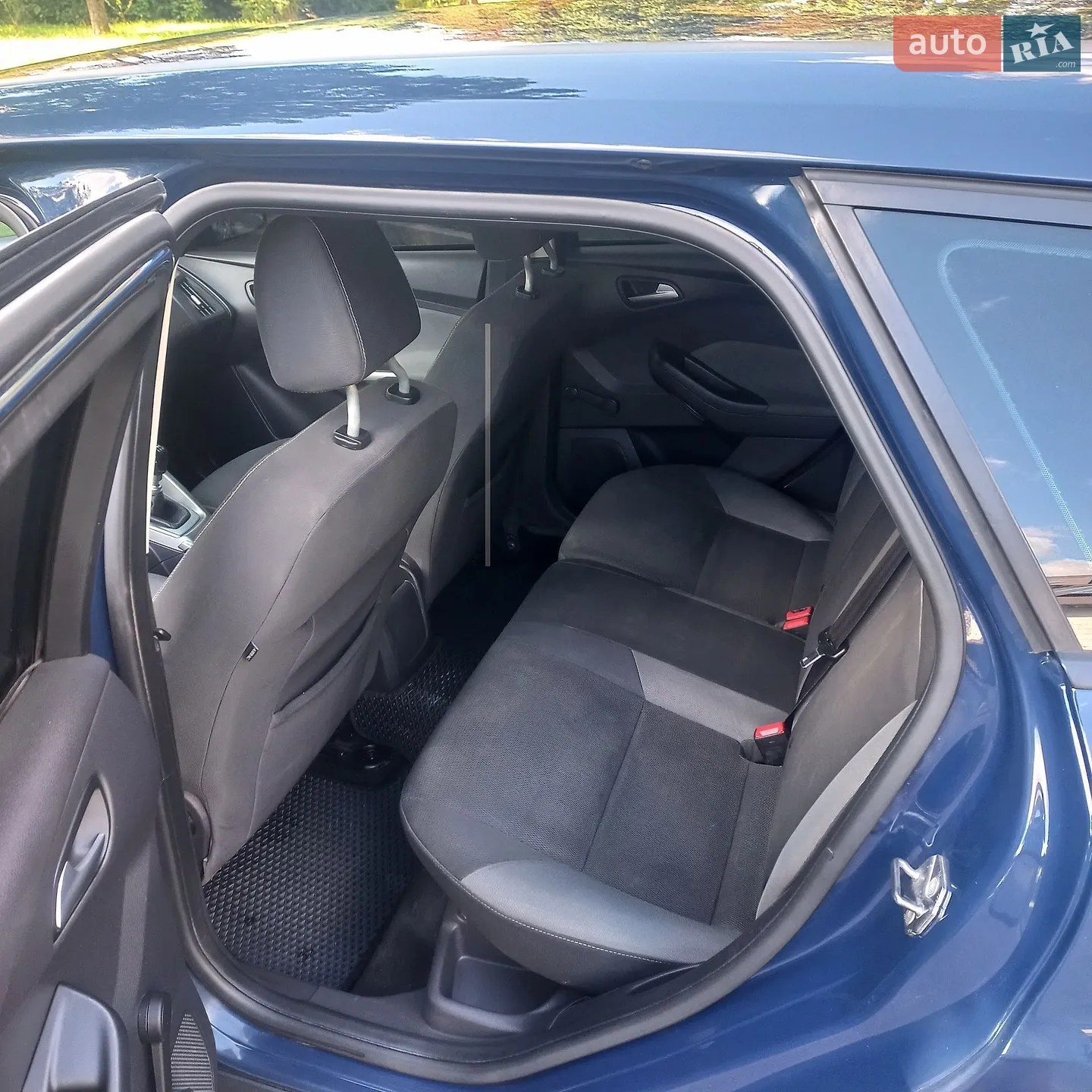 2011 Ford Focus - мініатюра 18