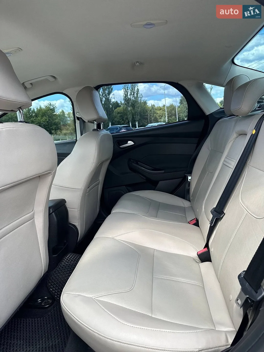 2015 Ford Focus - мініатюра 8