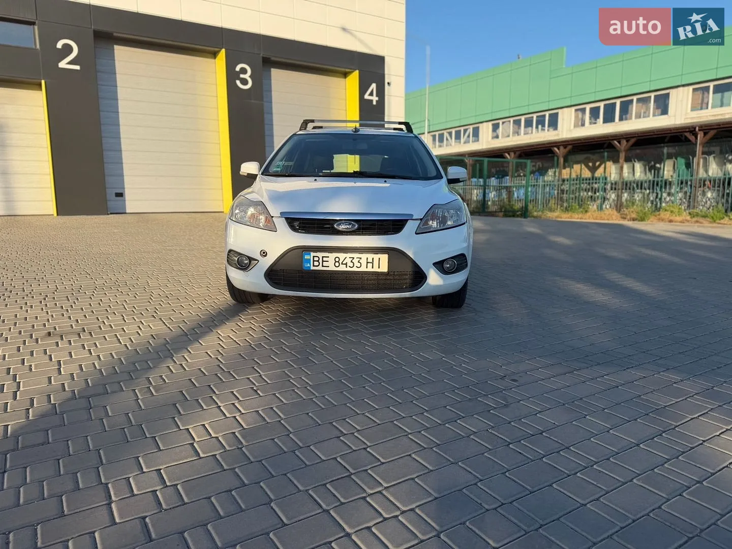 2010 Ford Focus - мініатюра 9